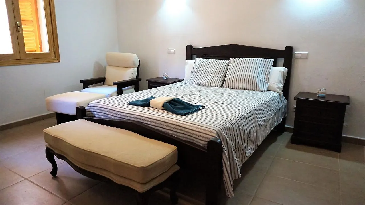 Born 23 - House With Pool In The Centre Of Lluchmayor. Free Wifi Llucmajor  Holiday home Llucmajor (Mallorca)