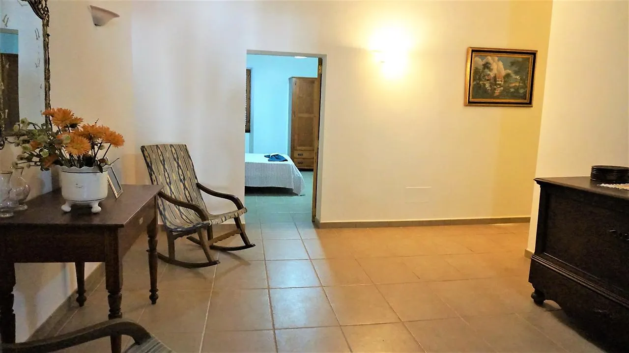 Born 23 - House With Pool In The Centre Of Lluchmayor. Free Wifi Llucmajor  Llucmajor (Mallorca)