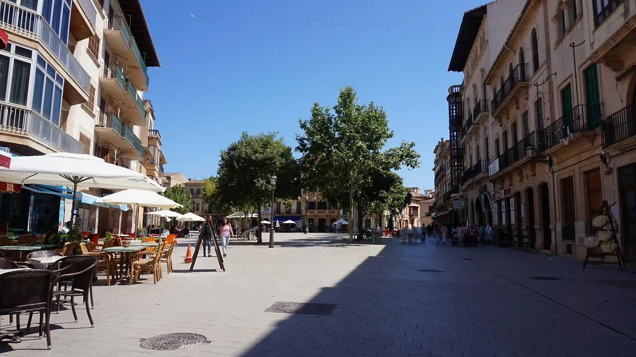 Born 23 - House With Pool In The Centre Of Lluchmayor. Free Wifi Llucmajor  0*, Llucmajor (Mallorca) Spain